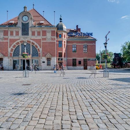 Hostel Opole Glowne Eksteriør bilde