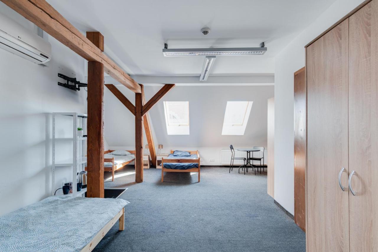 Hostel Opole Glowne Eksteriør bilde